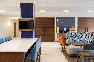 Holiday Inn Express & Suites Calera North by IHG