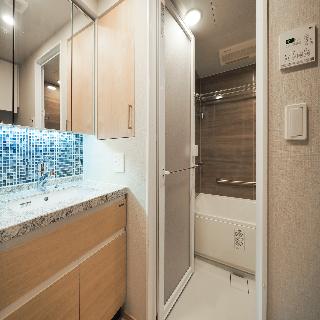 Room Room