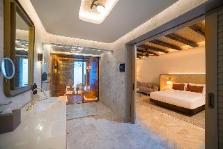 Room Room