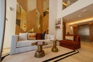Dally Apart Hotel