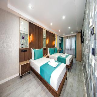 Cosi̇nus Ai̇rport Hotel