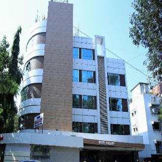 Galaxy Beacon Hotel Mumbai, Santacruz
