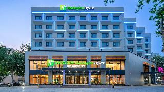Holiday Inn Qingdao Downtown by IHG
