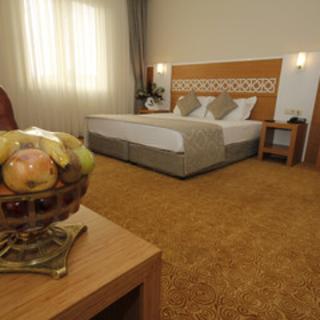 Met Gold Hotel