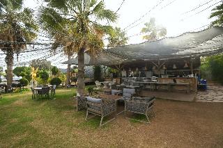 White Country Villages Hotel