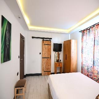 White Country Villages Hotel