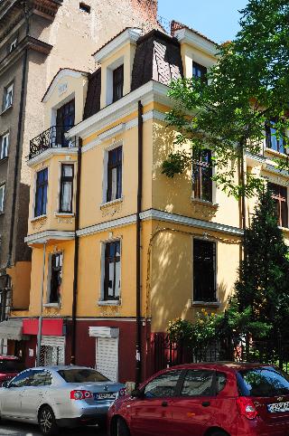Lopera Guest House