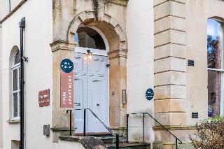 Clifton House - Your Apartment