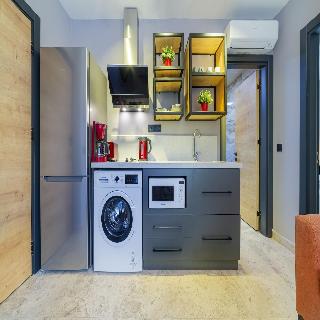 Ari̇a Ri̇va Apart Hotel