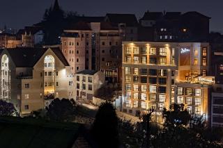 Radisson Serviced Apartments City Center