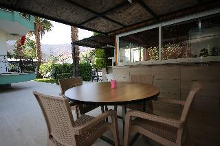 River Suite Apartments