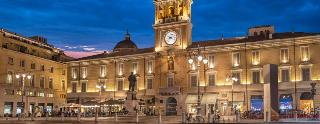 Palazzo Domanto Parma Apartments