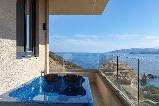 Celeste Bali Suites
