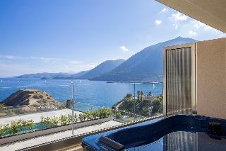 Celeste Bali Suites