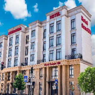 Garnet Mir Hotel