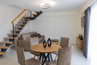 Calma Luxury Suites