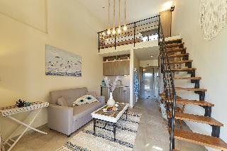 Flamingo View Suites & Villas