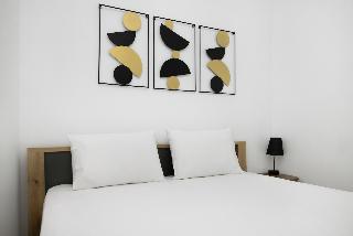 Flamingo View Suites & Villas