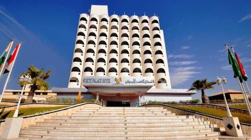 General view
 di White Palace Hotel