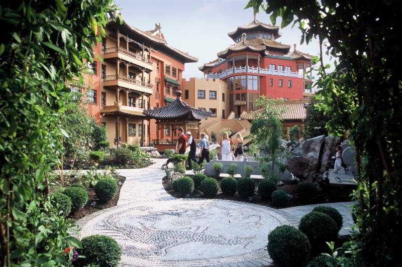 Phantasialand - Ling Bao, Cologne / Bonn