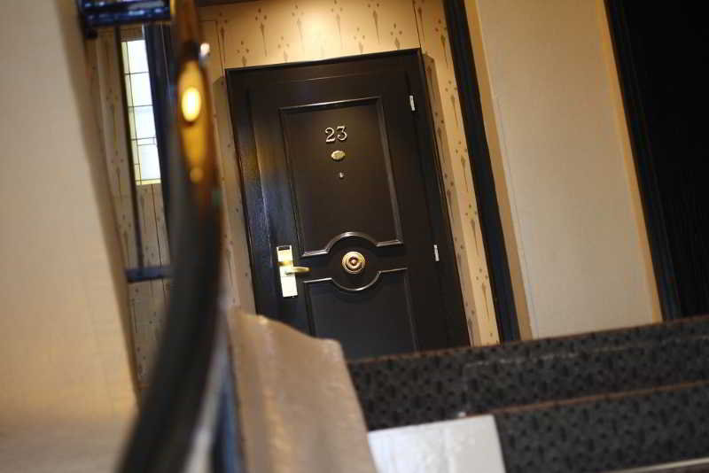 General view
 di Ambassador a l'Opera