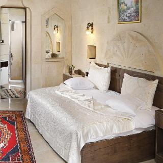 Dilek Tepesi Cave Hotel