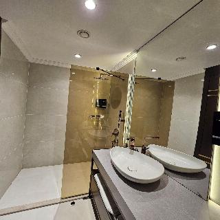 Asur Imperial Hotel