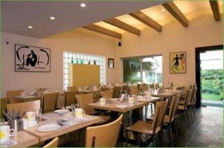 Restaurant
 di Lemon Tree Hotel, Udyog Vihar