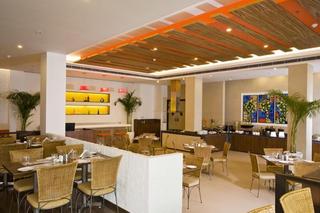 Lemon Tree Hotel East Delhi Mall - Restaurant