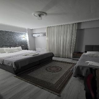 Aks Royal Otel