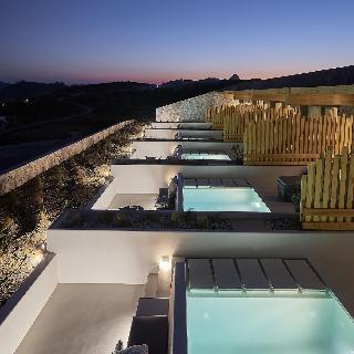Cave Suites