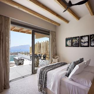 Cave Suites