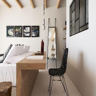 Cave Suites