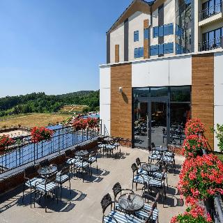 Mã¶venpick Resort And Spa Fruske Terme
