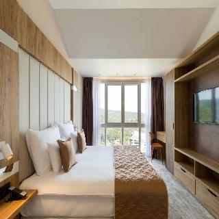 Mã¶venpick Resort And Spa Fruske Terme