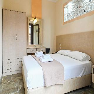 Agnanti Hotel & Apartments