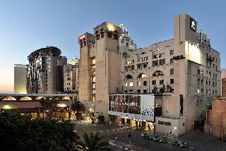 The Raphael Penthouse Suites