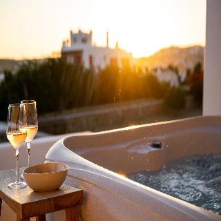 Oliving Mykonos Suites