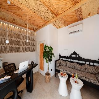 Oliving Mykonos Suites
