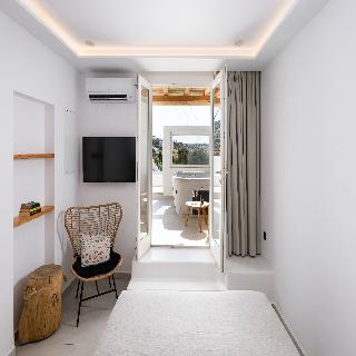 Oliving Mykonos Suites
