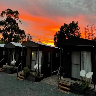 Lunar Cabins