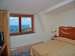 Albatros, Sorrento