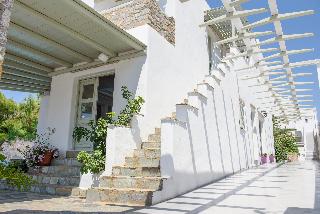 Yperia Hotel