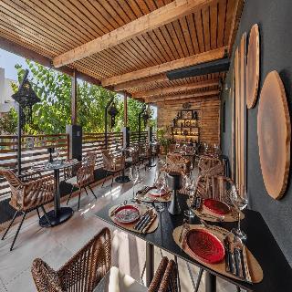 Cabana Blu Lifestyle Boutique Hotel & Suites