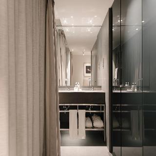 Boho Budapest, Small Luxury Hotels