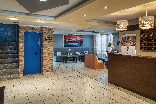Cloud9 Hotel