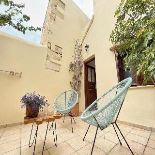 Four Seasons Of Bliss At Sohora Hotel