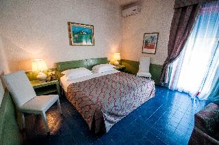Marina Club Hotel, Caserta