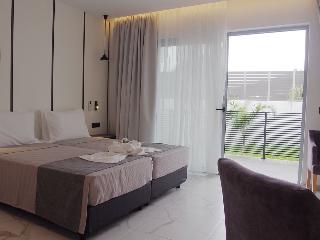 Oros Paradise Hotel
