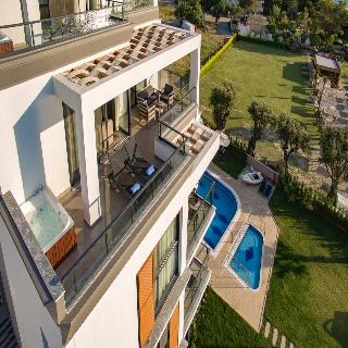 Maia Beach Hotel